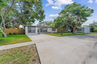 1660 SW 22nd Ave, Fort Lauderdale, FL 33312