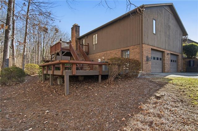 213 Ridgehaven Drive, Winston-salem, NC 27104