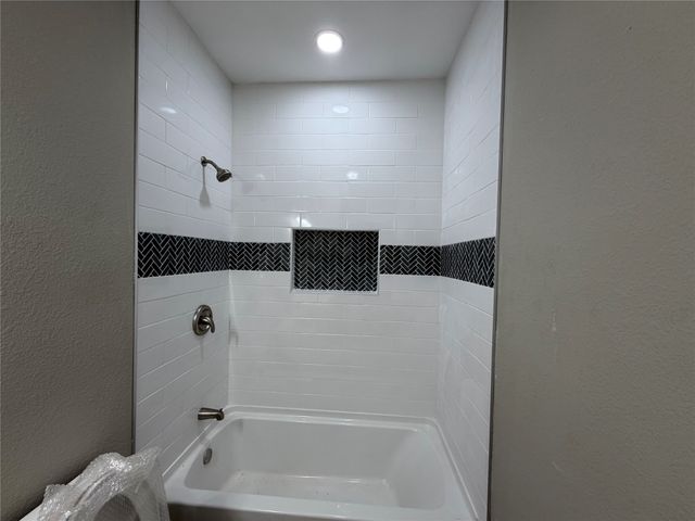 1040 Rays Way, Weatherford, TX 76085