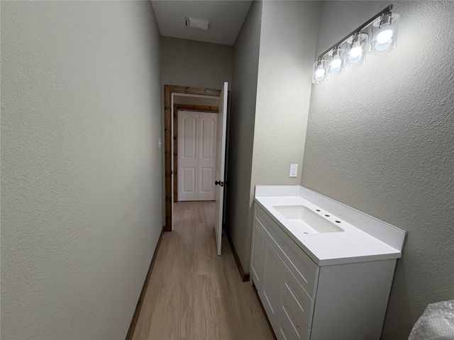 1040 Rays Way, Weatherford, TX 76085