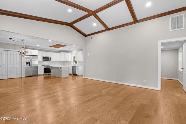 215 S Grape Street, Pinebluff, NC 28373
