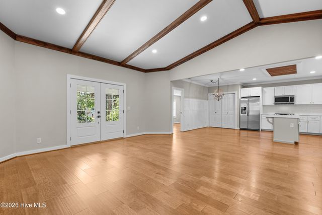 215 S Grape Street, Pinebluff, NC 28373