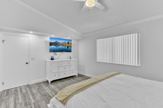 106 Club Drive, Palm Beach Gardens, FL 33418
