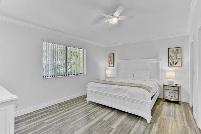 106 Club Drive, Palm Beach Gardens, FL 33418