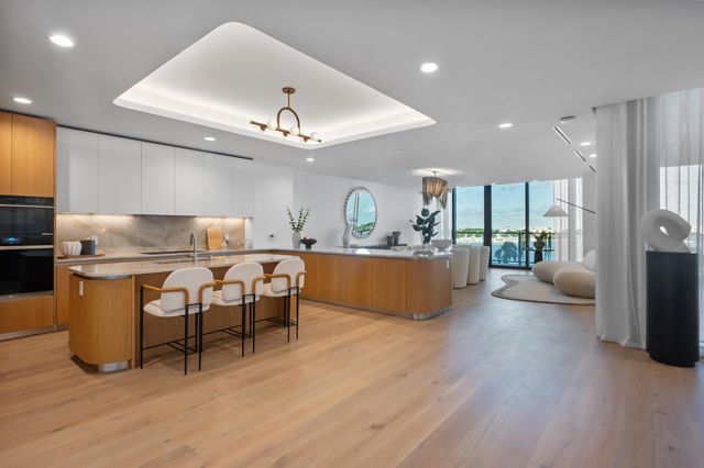 1333 S FLAGLER Drive 402, West Palm Beach, FL 33401