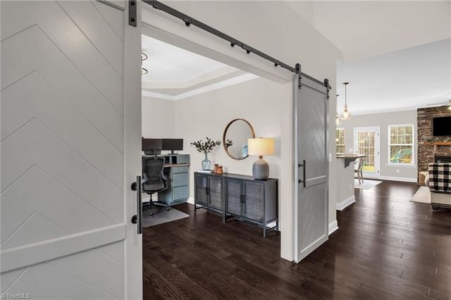 2502 Redwood Hill Court, Kernersville, NC 27284