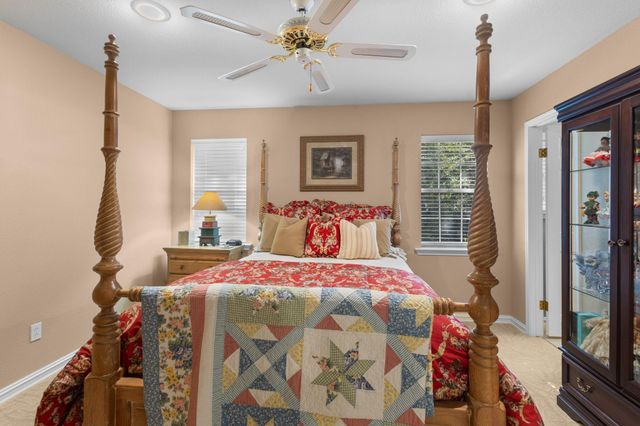 1429 Graham Lane, Port Neches, TX 77651