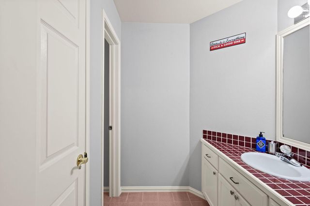 1429 Graham Lane, Port Neches, TX 77651