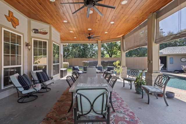 1429 Graham Lane, Port Neches, TX 77651