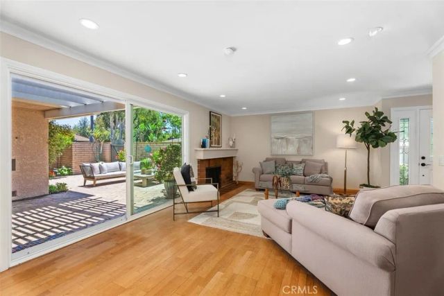 17261 Citron, Irvine, CA 92612