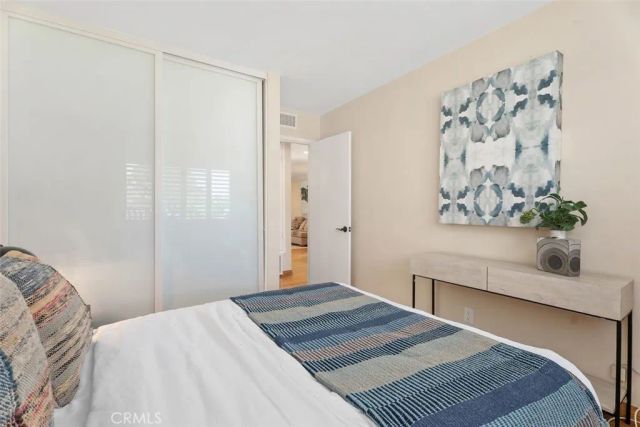 17261 Citron, Irvine, CA 92612