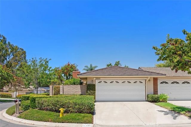 17261 Citron, Irvine, CA 92612