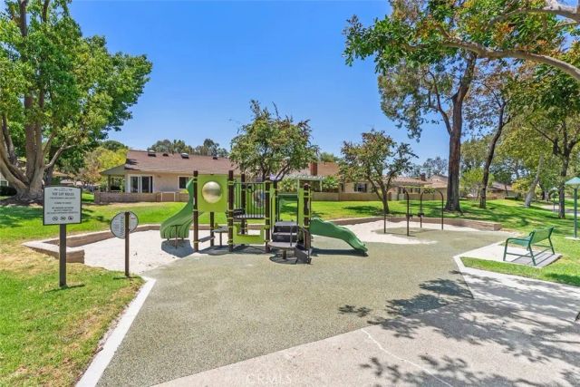 17261 Citron, Irvine, CA 92612