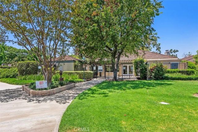 17261 Citron, Irvine, CA 92612
