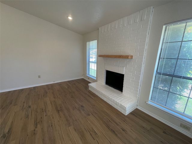 3149 Tudor Lane 3151, Irving, TX 75060
