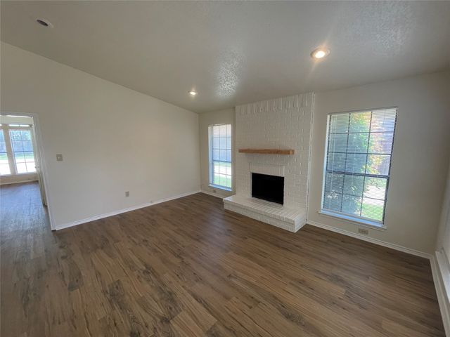 3149 Tudor Lane 3151, Irving, TX 75060
