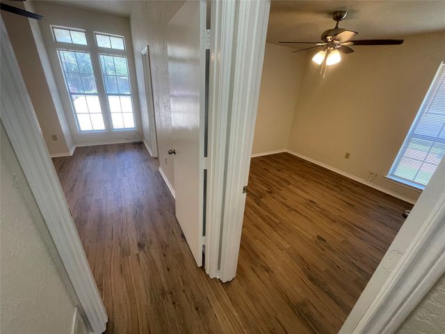 3149 Tudor Lane 3151, Irving, TX 75060