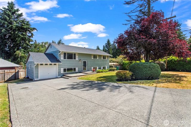 29718 3rd Avenue S, Federal Way, WA 98003