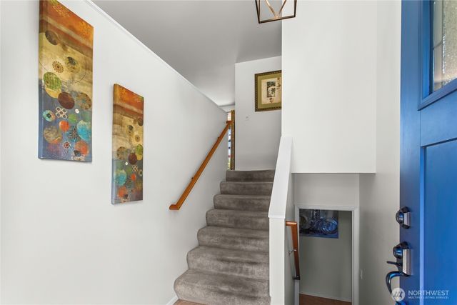 29718 3rd Avenue S, Federal Way, WA 98003
