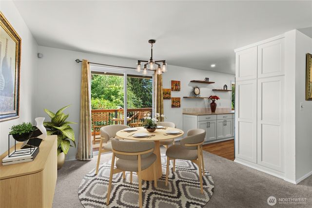 29718 3rd Avenue S, Federal Way, WA 98003