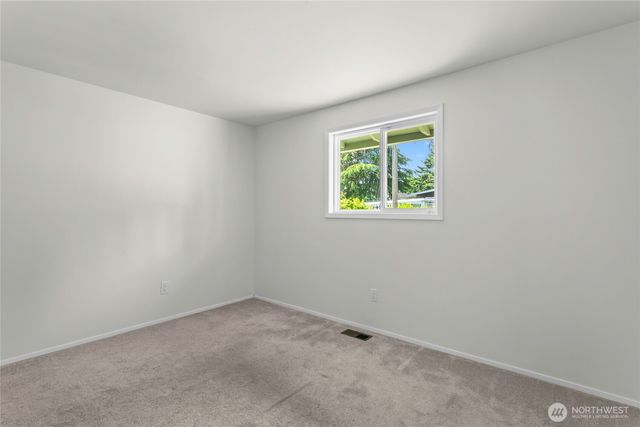 29718 3rd Avenue S, Federal Way, WA 98003