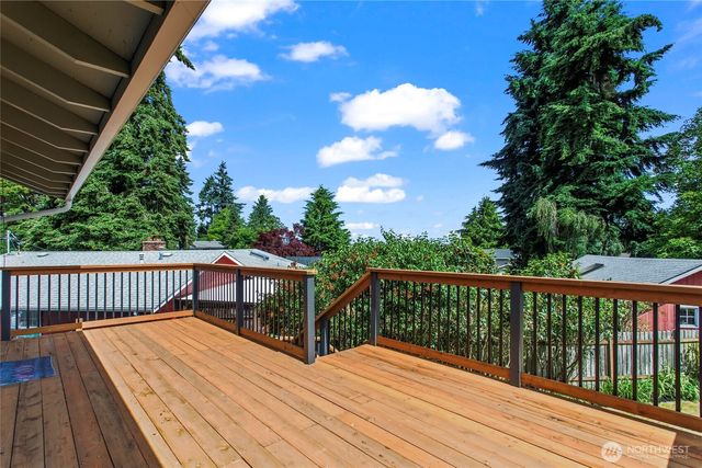 29718 3rd Avenue S, Federal Way, WA 98003