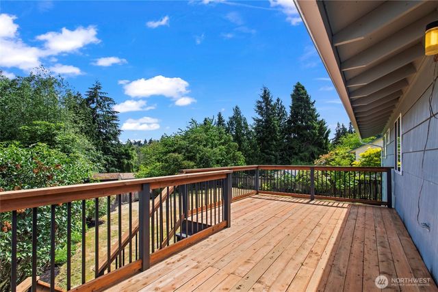 29718 3rd Avenue S, Federal Way, WA 98003