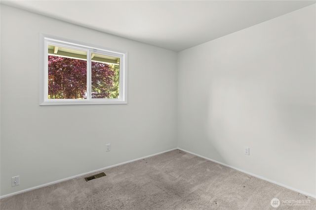 29718 3rd Avenue S, Federal Way, WA 98003