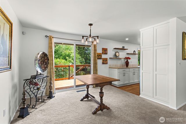 29718 3rd Avenue S, Federal Way, WA 98003