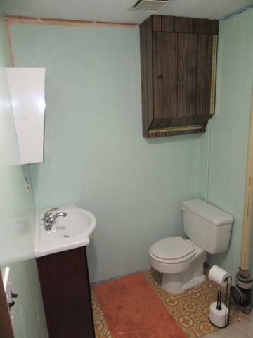 6435 N Wendell St, Park City, KS 67219