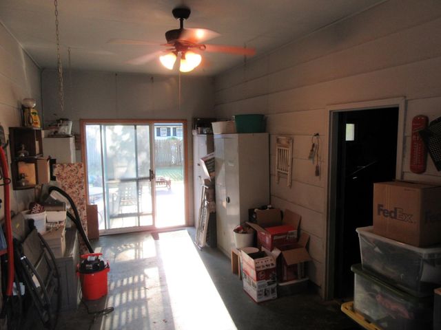 6435 N Wendell St, Park City, KS 67219
