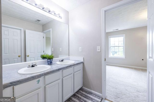 139 Haven Oak Way, Lawrenceville, GA 30044