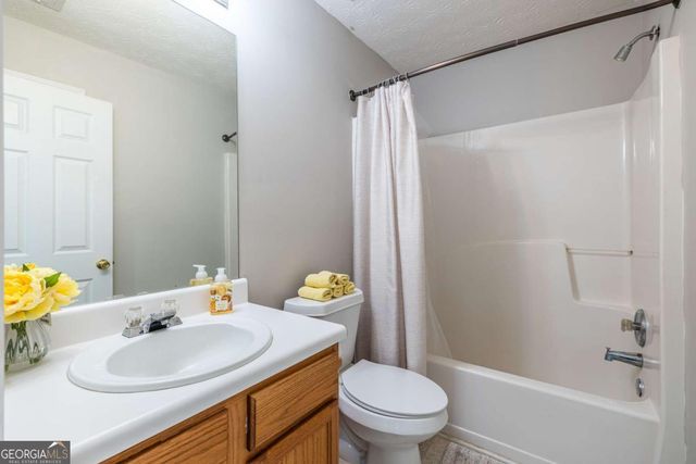 139 Haven Oak Way, Lawrenceville, GA 30044