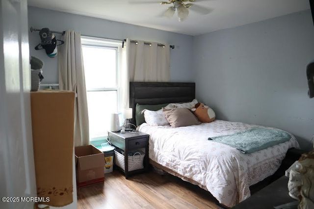 4 Beachway Avenue, Keansburg, NJ 07734