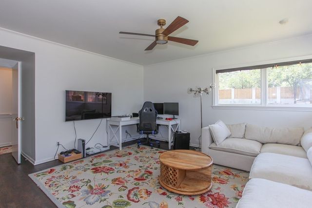 907 Mountain Park Dr, Big Spring, TX 79720