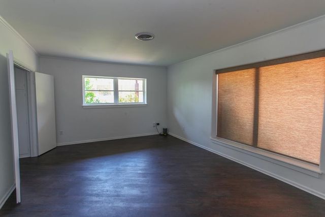 907 Mountain Park Dr, Big Spring, TX 79720