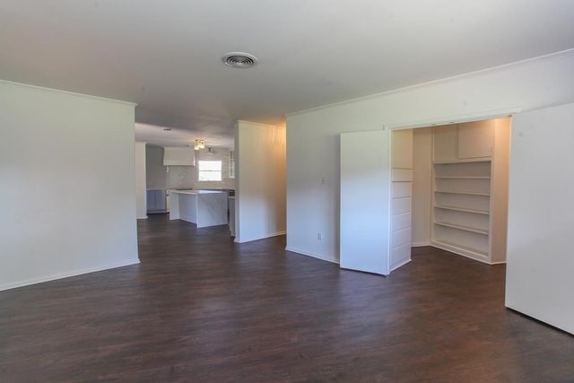 907 Mountain Park Dr, Big Spring, TX 79720