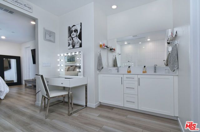 27123 Red Tail Place, Valencia (santa Clarita), CA 91381