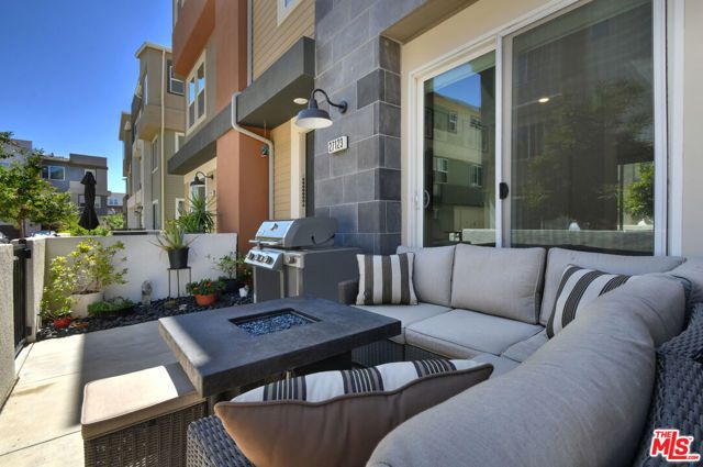 27123 Red Tail Place, Valencia (santa Clarita), CA 91381
