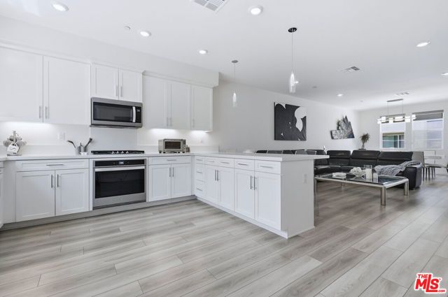 27123 Red Tail Place, Valencia (santa Clarita), CA 91381