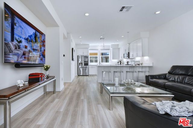 27123 Red Tail Place, Valencia (santa Clarita), CA 91381