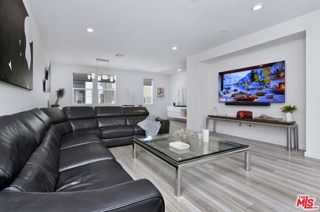 27123 Red Tail Place, Valencia (santa Clarita), CA 91381