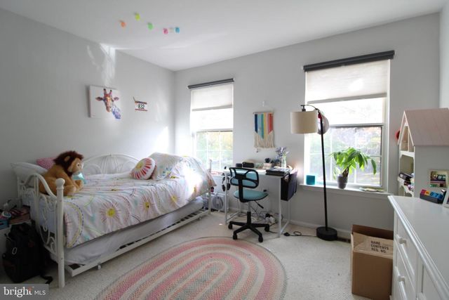 30 B CHICOPEE DR, Princeton, NJ 08540