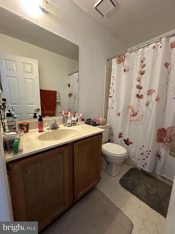 30 B CHICOPEE DR, Princeton, NJ 08540