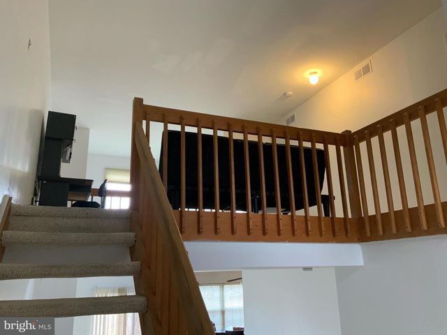 30 B CHICOPEE DR, Princeton, NJ 08540