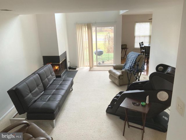 30 B CHICOPEE DR, Princeton, NJ 08540