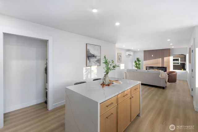 12042 5th Avenue NE, Seattle, WA 98125