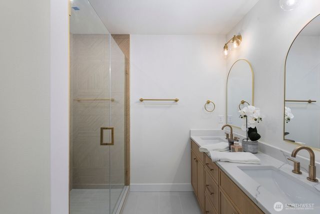 12042 5th Avenue NE, Seattle, WA 98125
