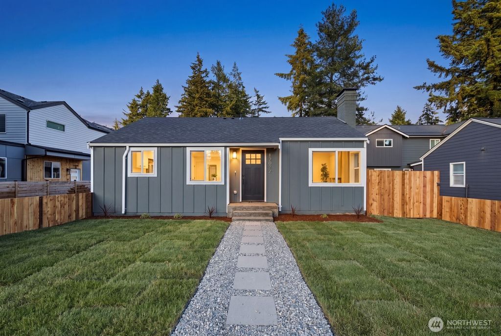 12042 5th Avenue NE, Seattle, WA 98125