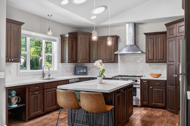 524 N Sherman Avenue, Madison, WI 53704